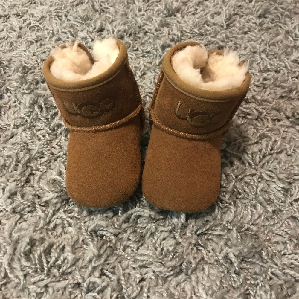 Infant ugg boots
